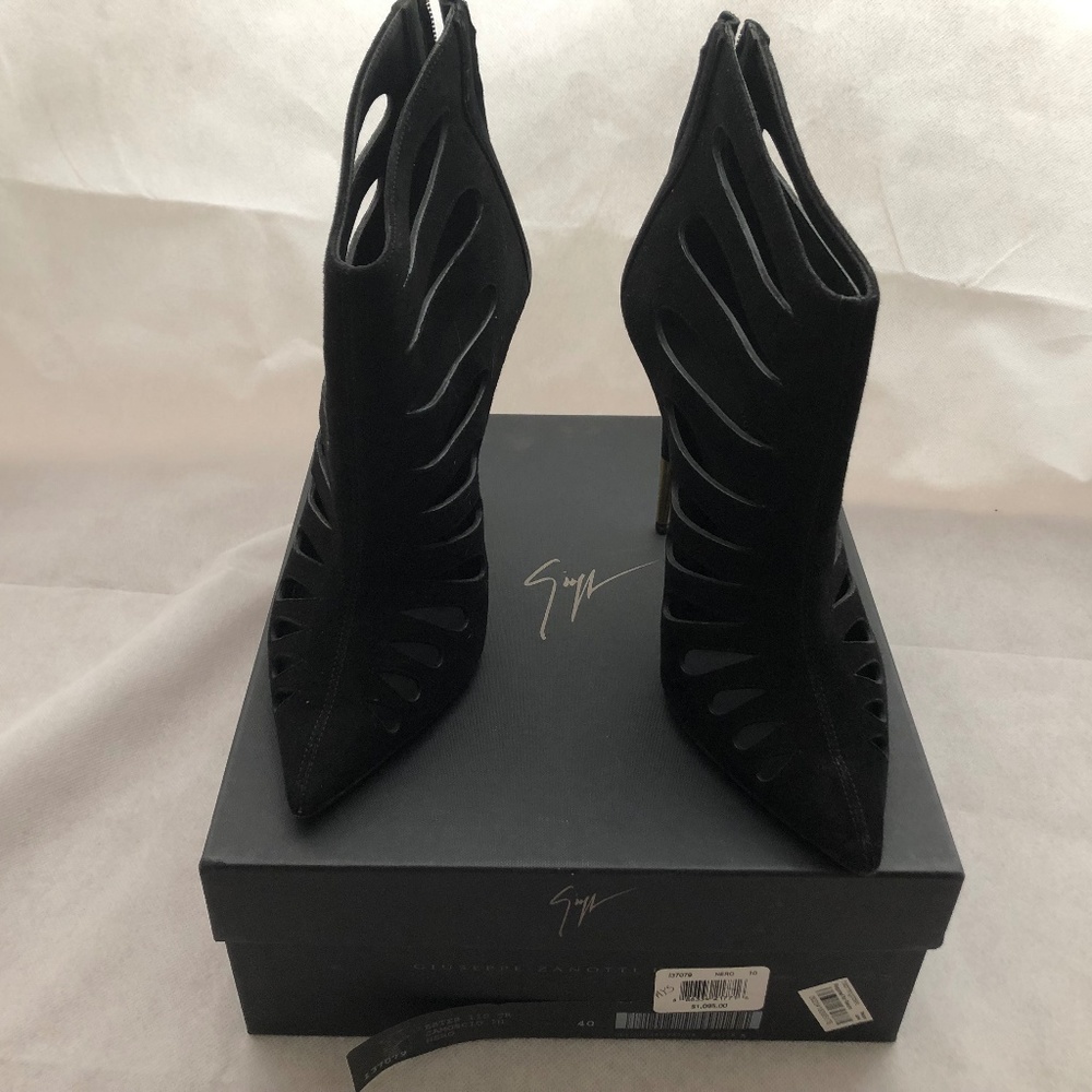 Giuseppe Zanotti Good Condition